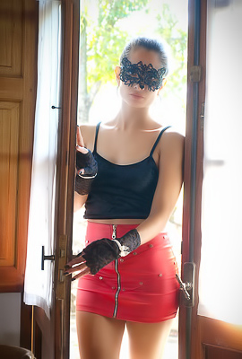 Sizzling-hot Hispanic Babe Solange